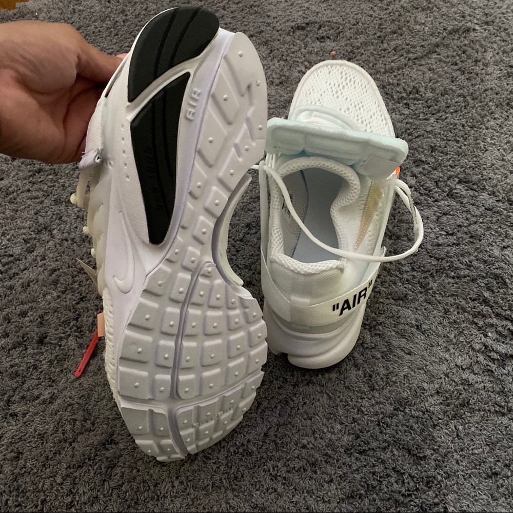 Nike Off-White Presto Sneakers - Picture 8 of 14